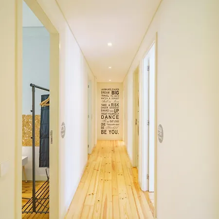Apartment Feel Downtown Break